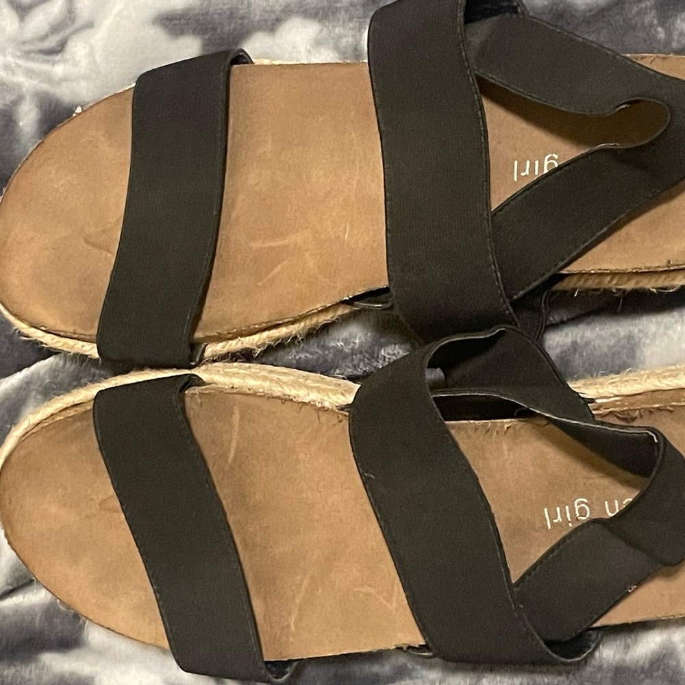 Maden girl sandals